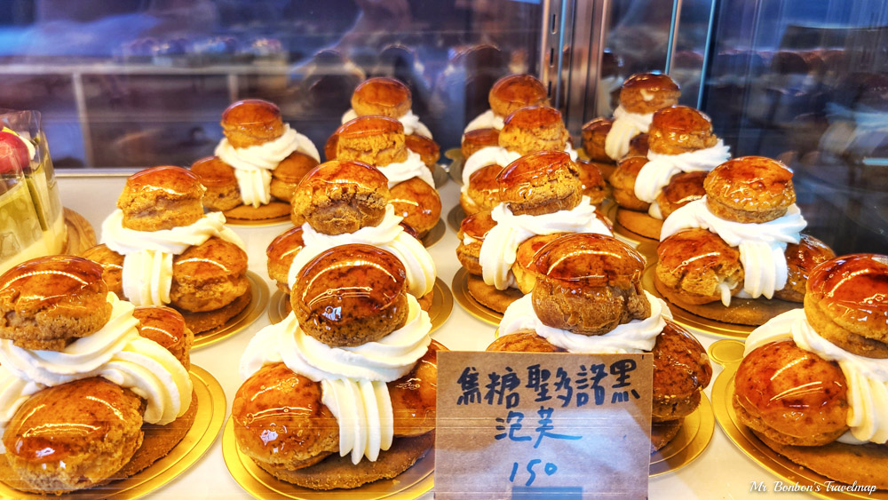 高雄美濃美食｜Original Dessert，美濃在地文創甜點，傳統菸樓造型屋，前院寬廣綠意大草坪，高CP值甜點，一定要來試看看。 @機票甜心甜甜哥