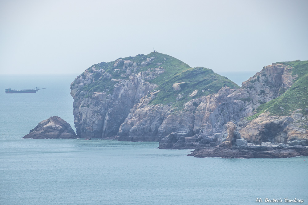 馬祖北竿｜台版奈良-大坵島，適合親子出遊踏青，還能近距離餵食梅花鹿，大坵交通行程攻略在這裡！ @機票甜心甜甜哥